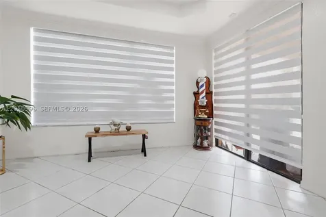 8932 SW 228th Lane Cutler Bay FL 33190