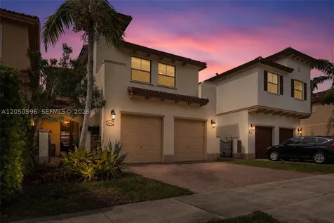 8932 SW 228th Lane Cutler Bay FL 33190