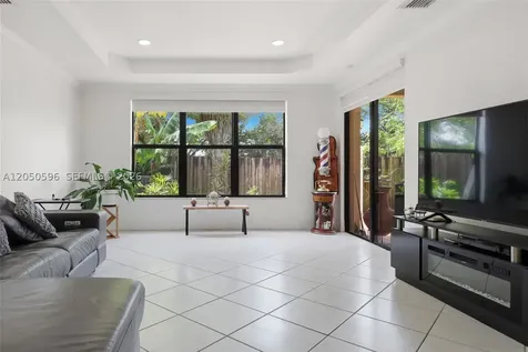 8932 SW 228th Lane Cutler Bay FL 33190