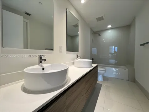 121 NE 34th Street Miami FL 33137