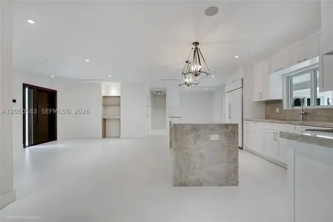7107 SW 63rd Avenue South Miami FL 33143
