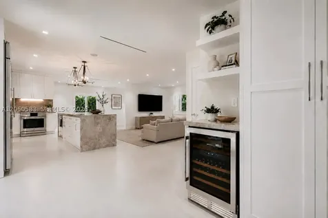 7107 SW 63rd Avenue South Miami FL 33143
