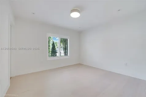 7107 SW 63rd Avenue South Miami FL 33143