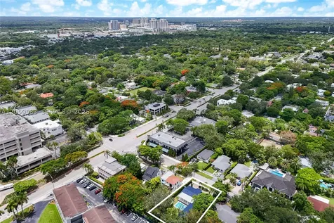 7107 SW 63rd Avenue South Miami FL 33143