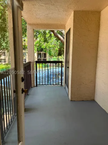 4441 W Mcnab Road Pompano Beach FL 33069