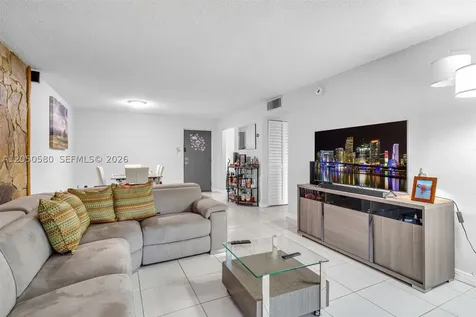 8501 NW 8th Street Miami FL 33126