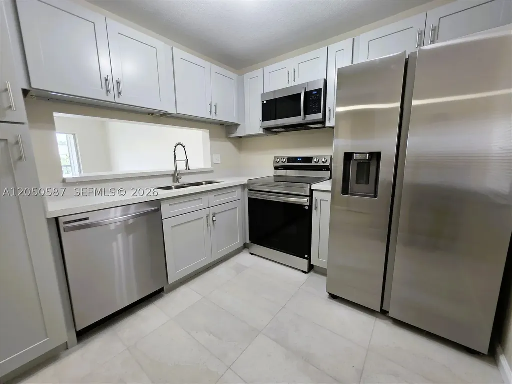 3790 N University Drive Coral Springs FL 33065