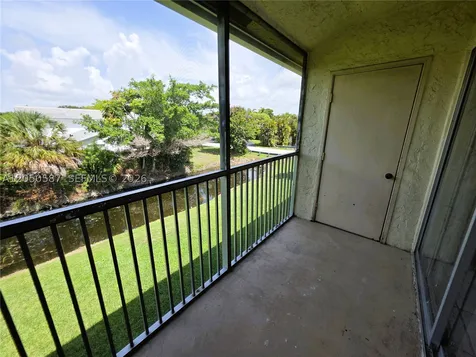 3790 N University Drive Coral Springs FL 33065