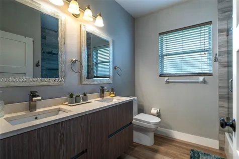 3855 Oak Ridge Circle Weston FL 33331