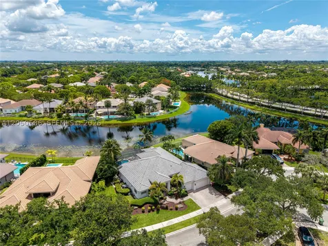 3855 Oak Ridge Circle Weston FL 33331