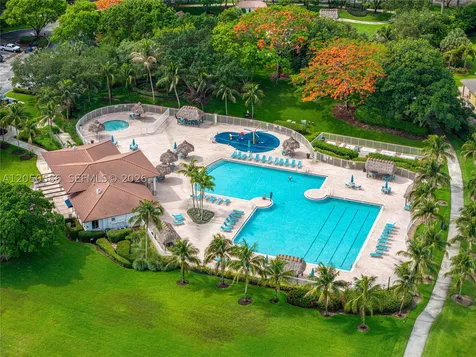 3855 Oak Ridge Circle Weston FL 33331