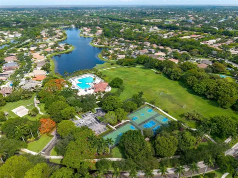 3855 Oak Ridge Circle Weston FL 33331