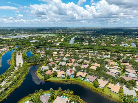 3855 Oak Ridge Circle Weston FL 33331