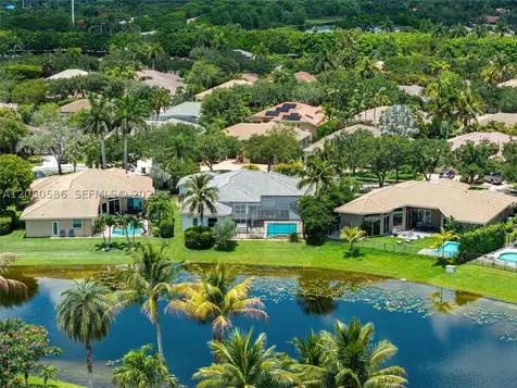 3855 Oak Ridge Circle Weston FL 33331