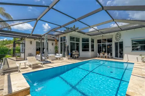 3855 Oak Ridge Circle Weston FL 33331