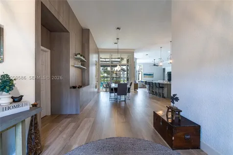 3855 Oak Ridge Circle Weston FL 33331