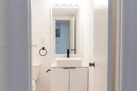 19390 Collins Avenue Sunny Isles Beach FL 33160