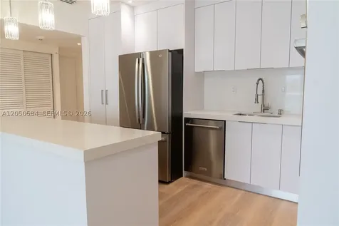 19390 Collins Avenue Sunny Isles Beach FL 33160