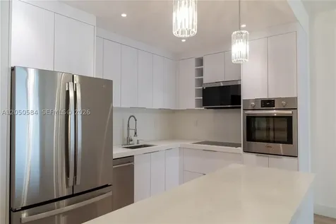 19390 Collins Avenue Sunny Isles Beach FL 33160