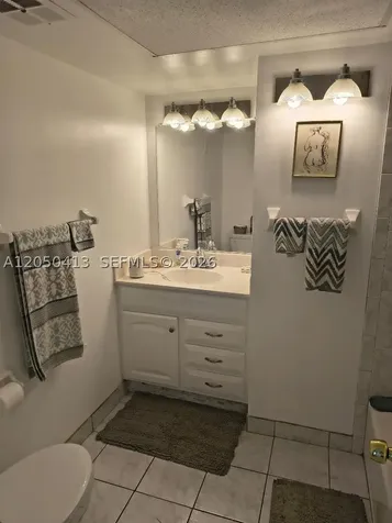 3105 Oakland Shores Oakland Park FL 33309