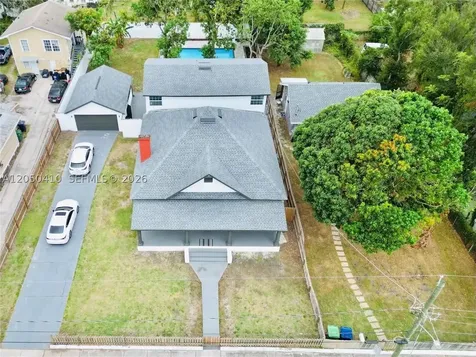 1017 E 19 Avenue Tampa FL 33605