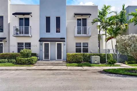 405 NE 35th Court Oakland Park FL 33334