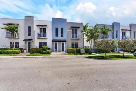 405 NE 35th Court Oakland Park FL 33334