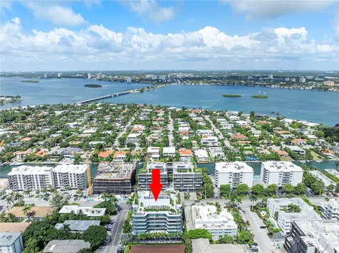 9901 W Bay Harbor Drive Bay Harbor Islands FL 33154