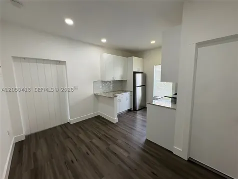 3237 SW 4th Street Miami FL 33135