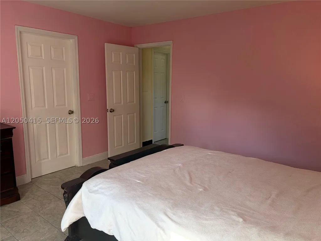 4280 N Dixie Highway Boca Raton FL 33431