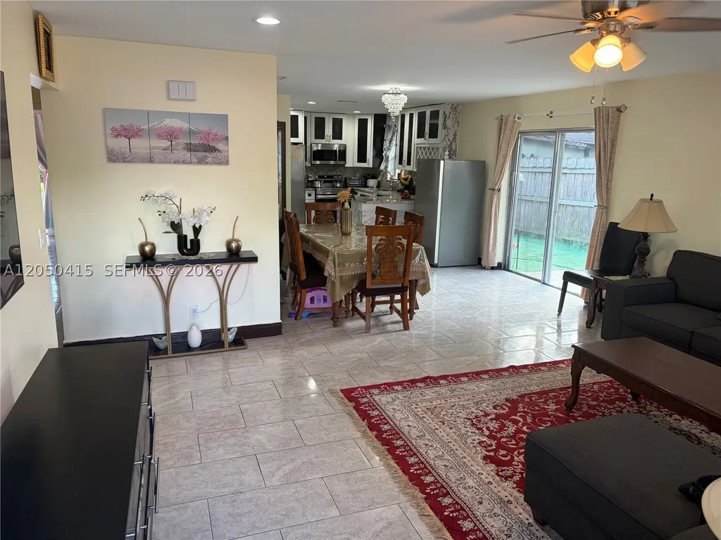 4280 N Dixie Highway Boca Raton FL 33431