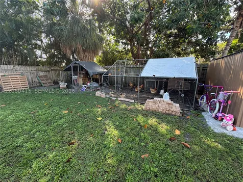4280 N Dixie Highway Boca Raton FL 33431