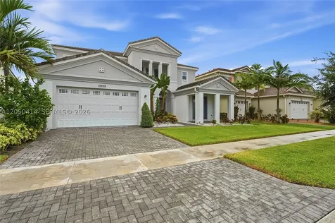 15239 Goldfinch Circle Westlake FL 33470