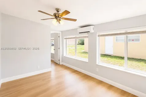 2511 SW 3rd Street Fort Lauderdale FL 33312