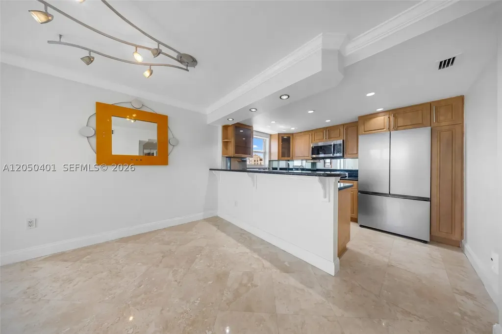 720 Collins Avenue Miami Beach FL 33139