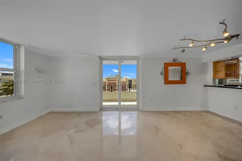 720 Collins Avenue Miami Beach FL 33139