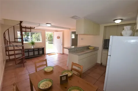 2615 SW 20th Street Miami FL 33145