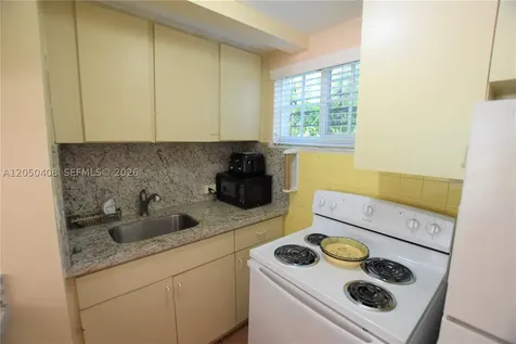 2615 SW 20th Street Miami FL 33145