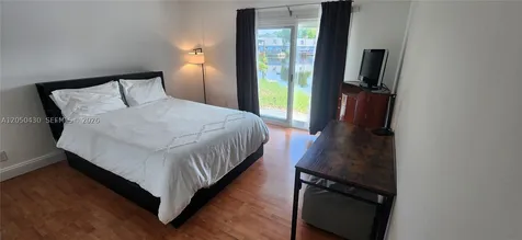 4081 NE 14th Avenue Oakland Park FL 33334