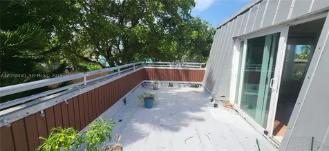 4081 NE 14th Avenue Oakland Park FL 33334