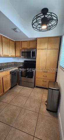 4081 NE 14th Avenue Oakland Park FL 33334