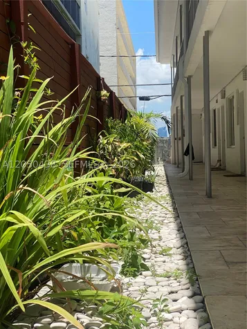 1242 Alton Road Miami Beach FL 33139