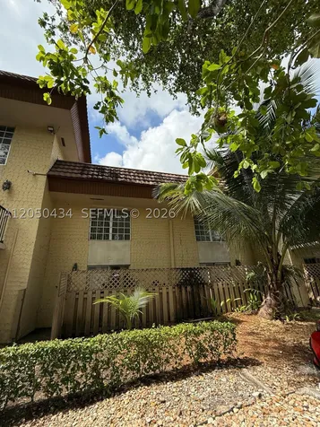 8600 SW 109th Avenue Miami FL 33173