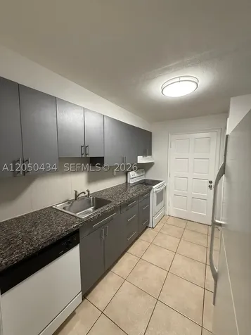 8600 SW 109th Avenue Miami FL 33173