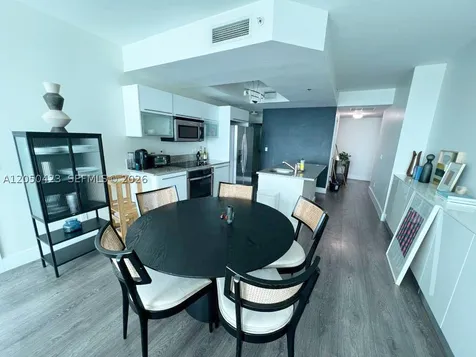 888 Biscayne Boulevard Miami FL 33132
