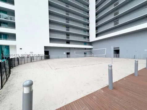 888 Biscayne Boulevard Miami FL 33132