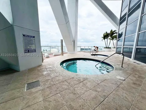 888 Biscayne Boulevard Miami FL 33132