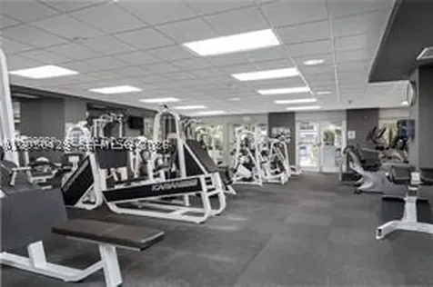 185 SE 14th Terrace Miami FL 33131