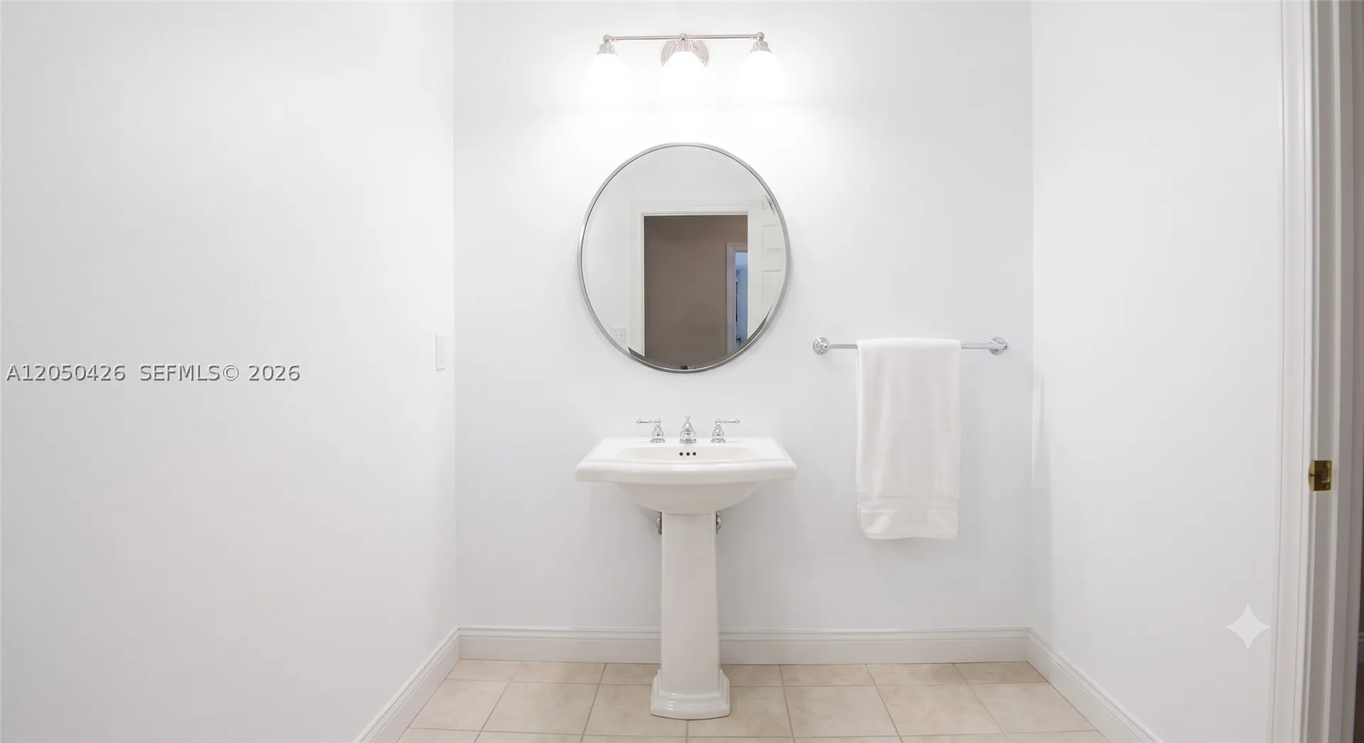4400 Hillcrest Drive Hollywood FL 33021