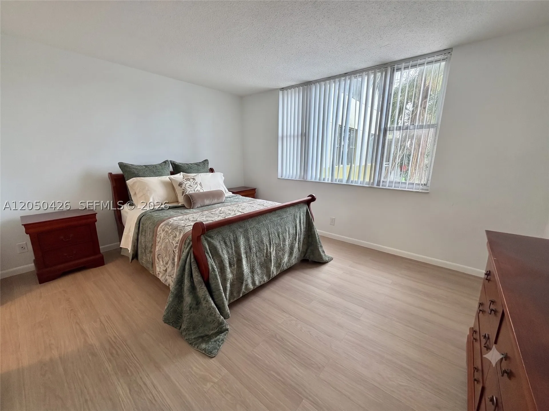 4400 Hillcrest Drive Hollywood FL 33021